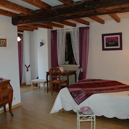 Bed & Breakfast D'hotes La Hulotte 69 *