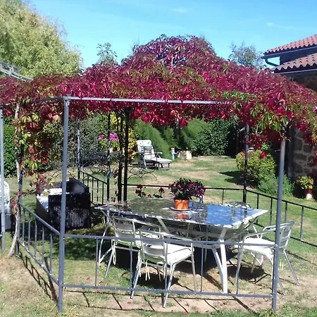 D'hotes La Hulotte 69 Bed & Breakfast *
